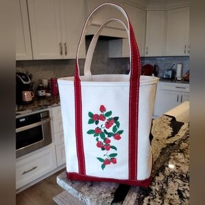 RARE PRISTINE Vintage LL Bean Strawberries Boat & Tote Canvas Tote Bag Red Green